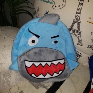Kakoo Boy shark backpack
